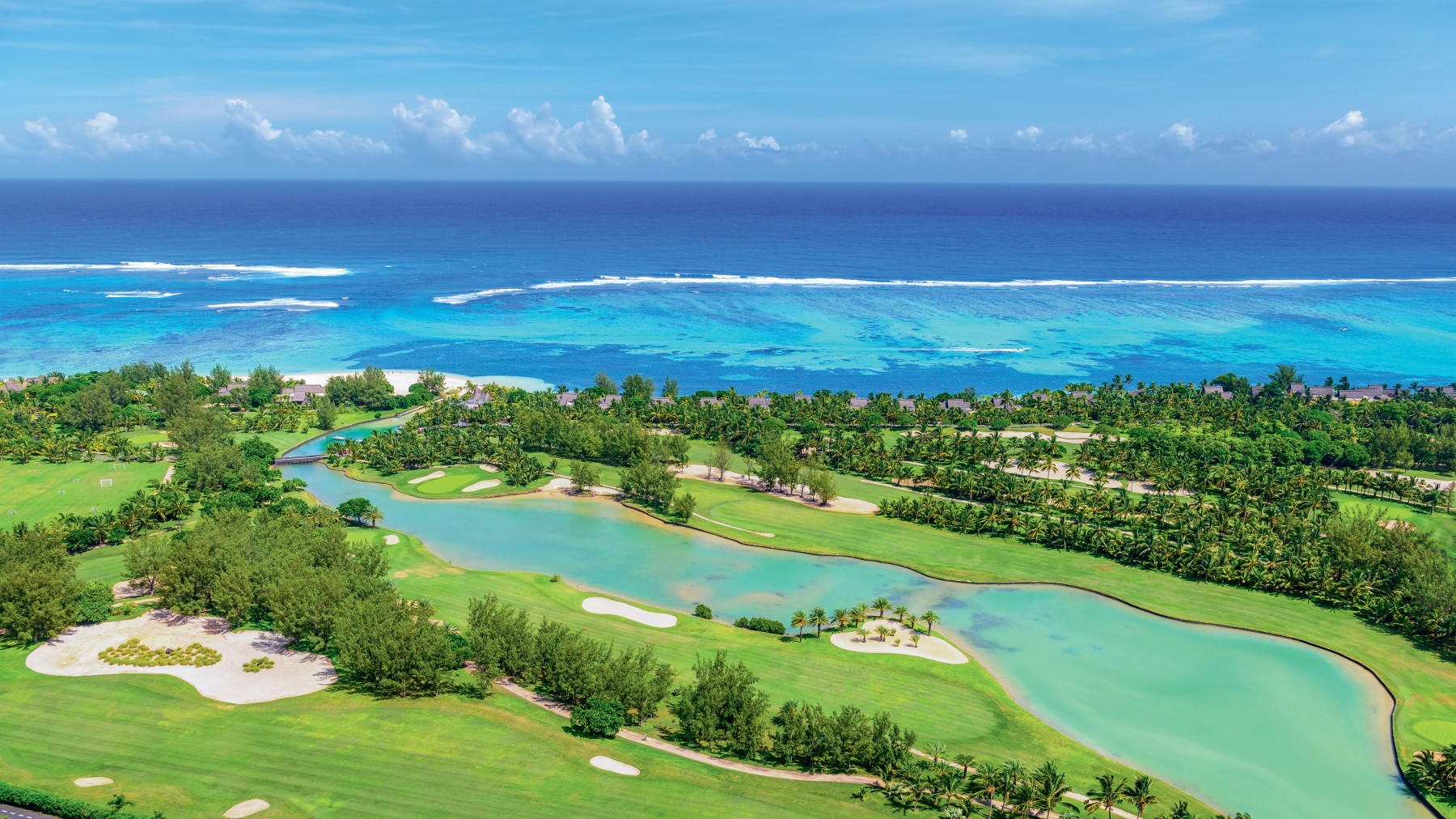 Dinarobin Beachcomber Golf Resort & Spa